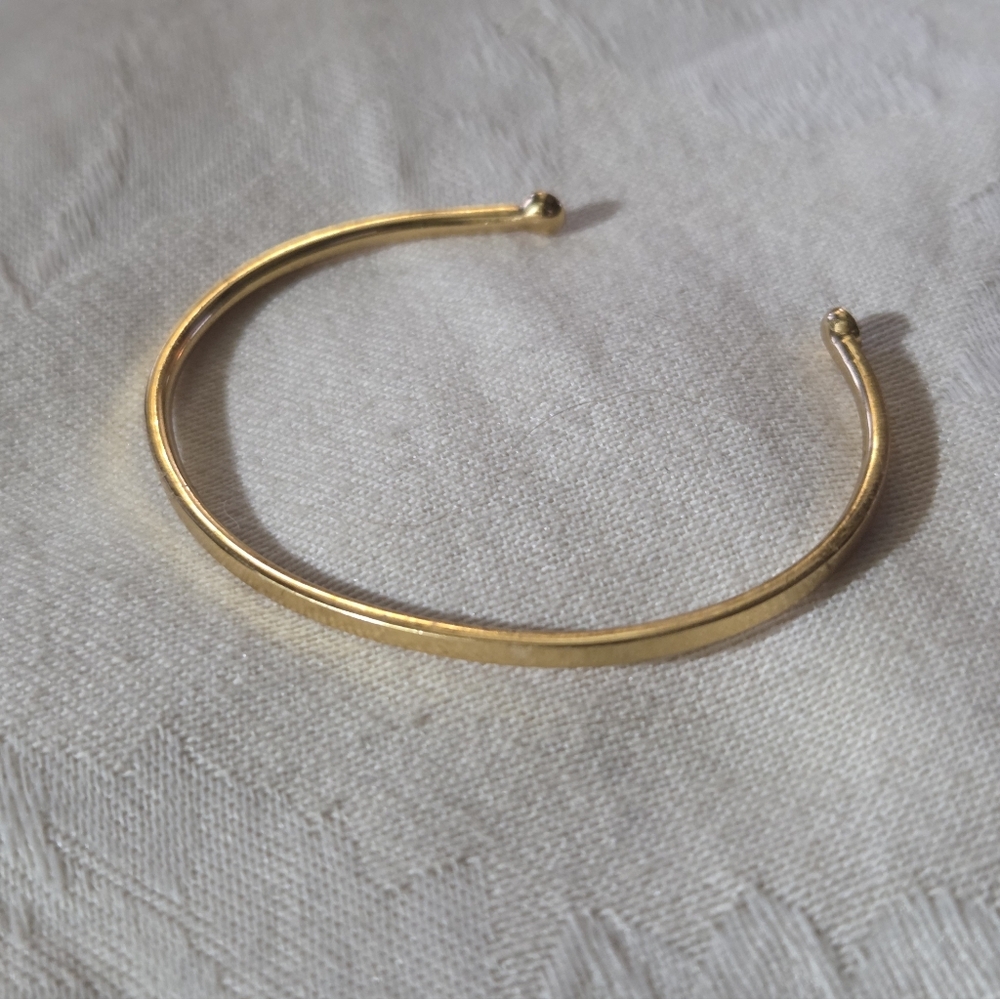 Monica Vinader Diamond Essential Cuff - Picture 4 of 15